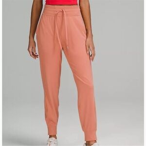 Lululemon ready to rulu HR jogger pant